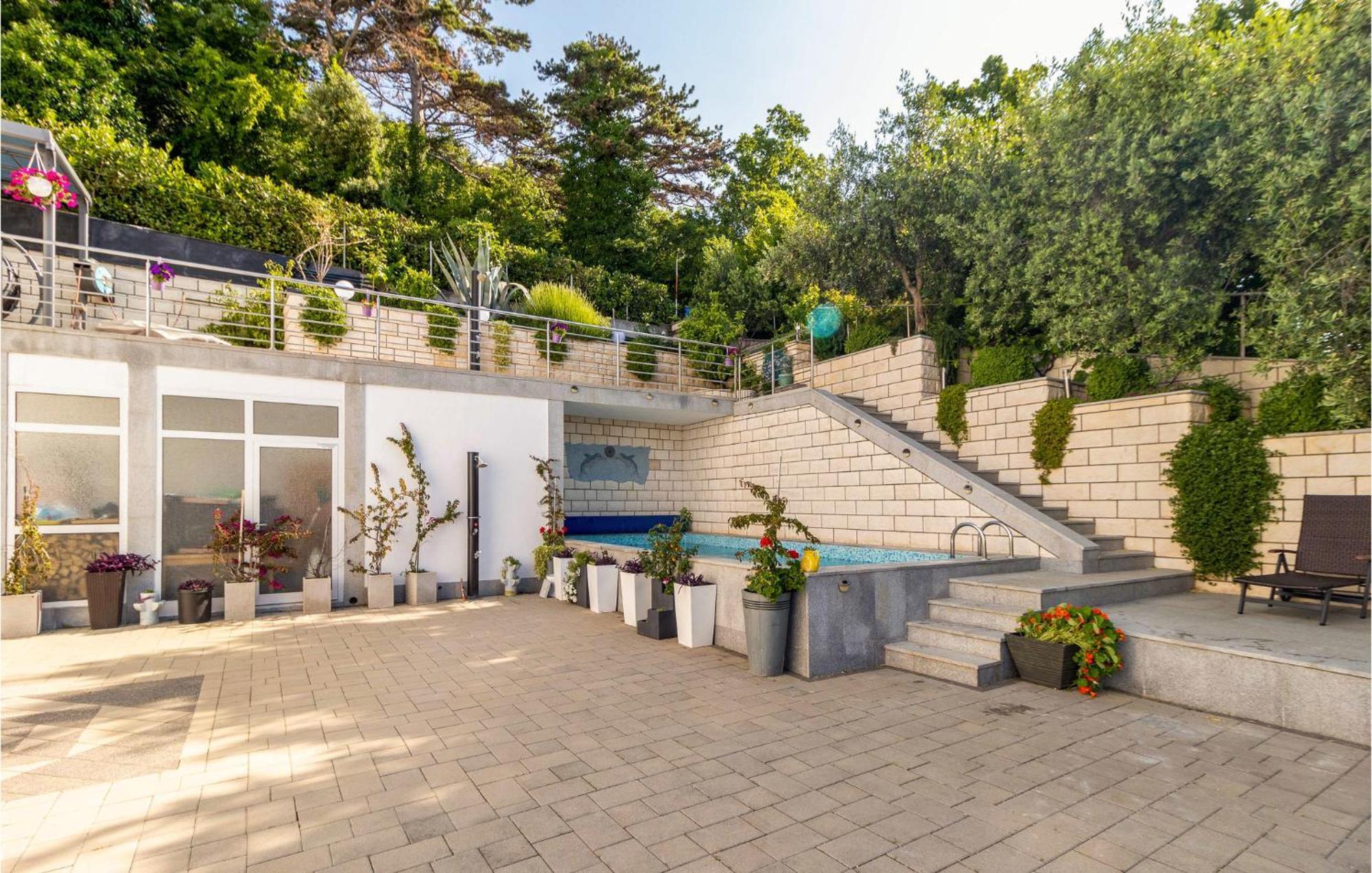 1 Bedroom Cozy Apartment In Crikvenica Exteriér fotografie